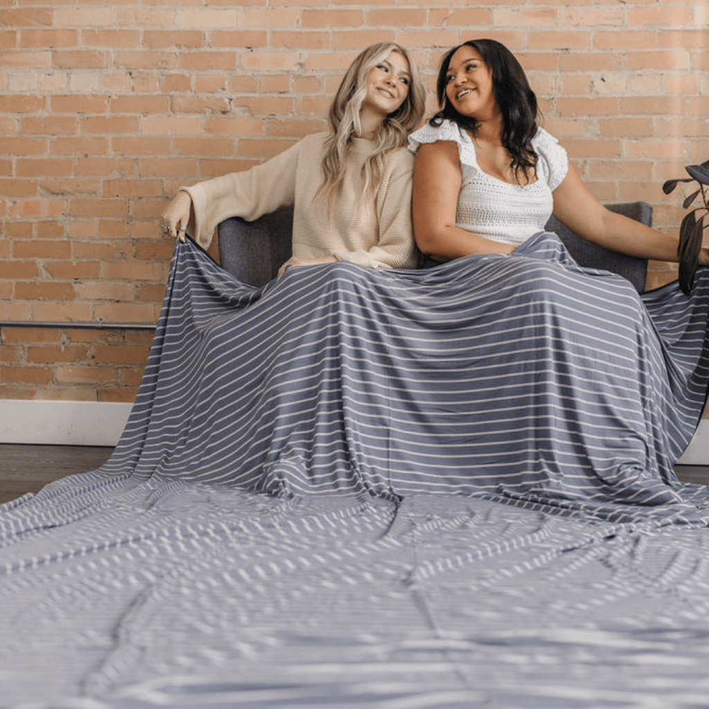 Want a big blanket for family movie night? Take our King size Tundra out to the living room to cover the entire family in super cozy cuddles.