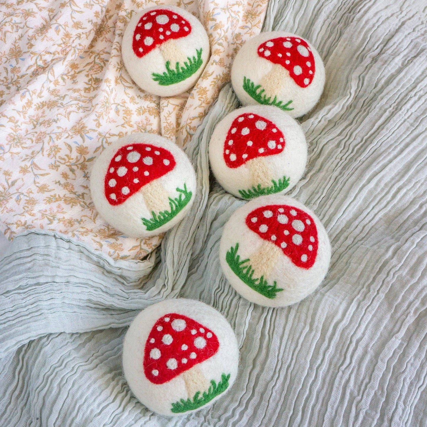 White Mushroom Trio: With Bag