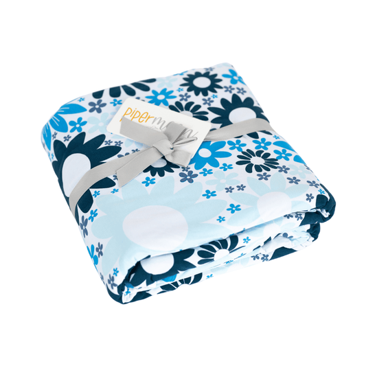 Blue Floral Blanket, Blue Throw, Floral Blanket, Vintage Floral, Boho Throw Blanket, White Blue Blanket, Vintage Plant Blanket, Flower Throw.