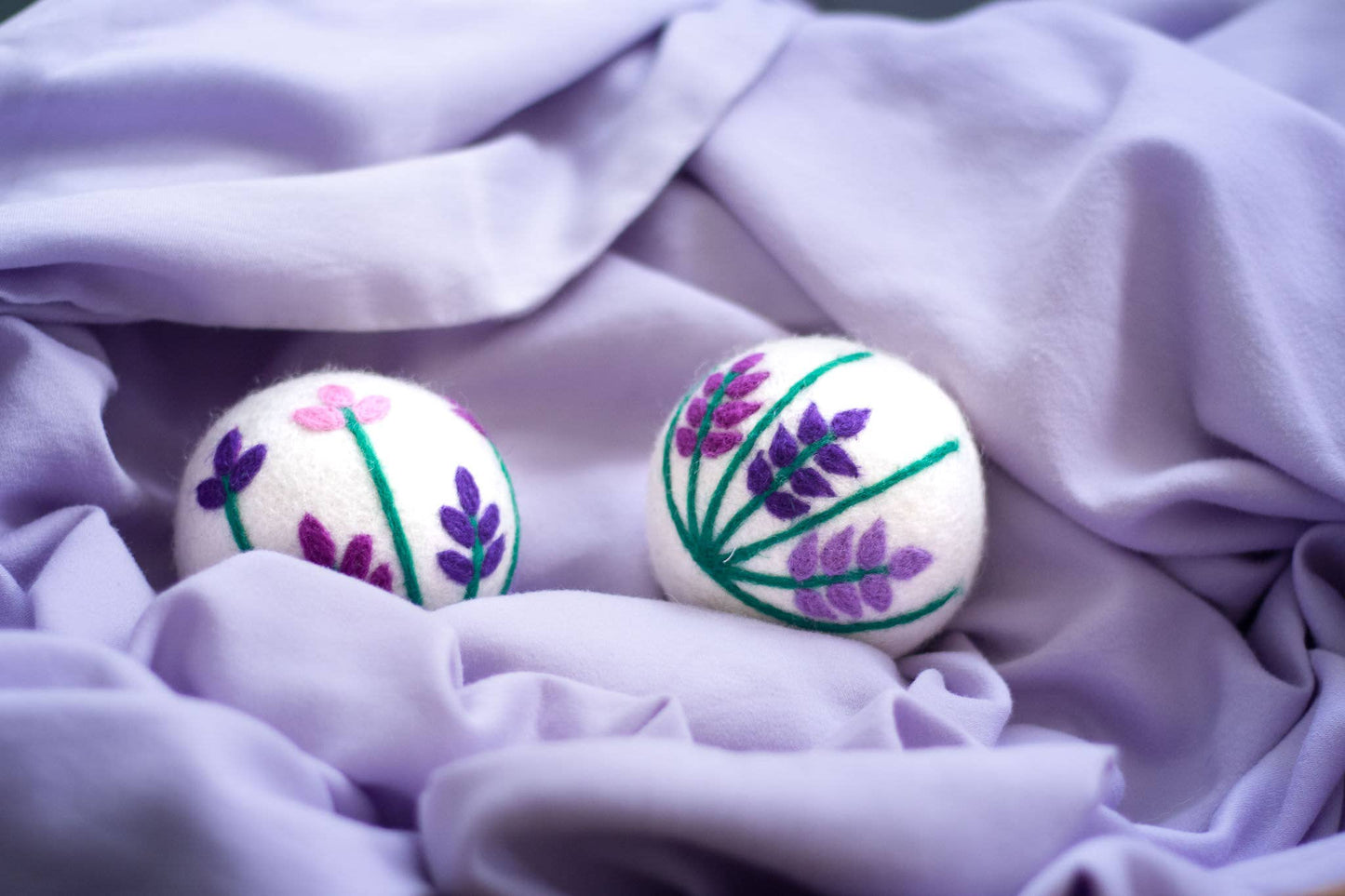 Lavender Fields Eco Wool Dryer Balls - BEE: With Bag