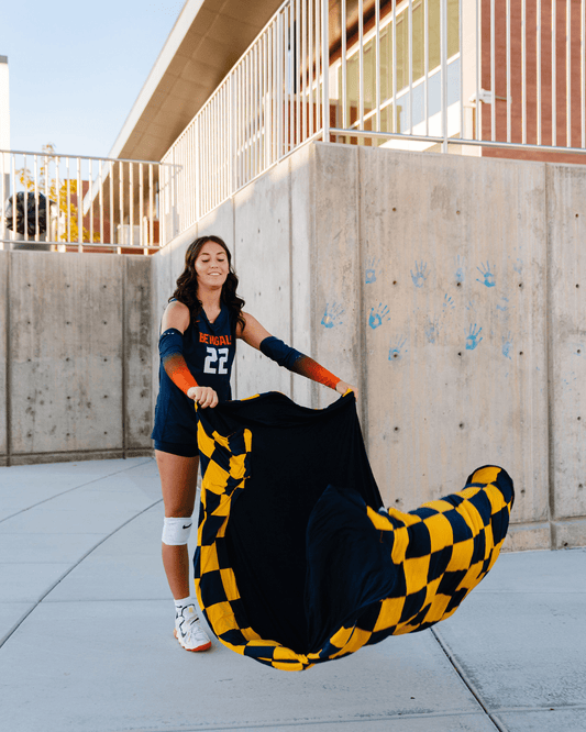 Game day blanket to show your team pride all while staying warm and cozy. 