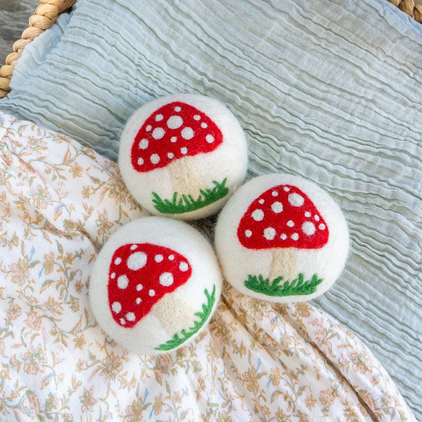 White Mushroom Trio: With Bag