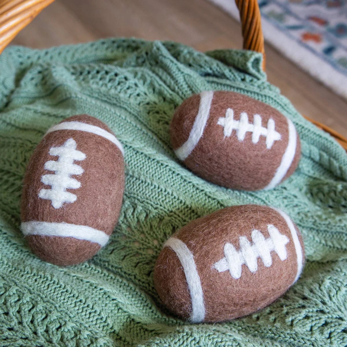 Friendsheep - Game Day - Football Limited Edition Eco Dryer Balls - Set of 3