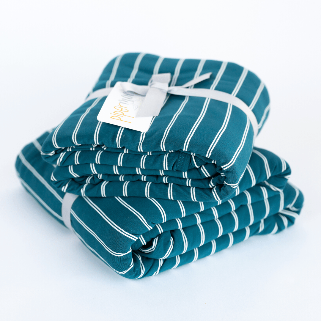 Santorini Hug Blanket Pipermoon